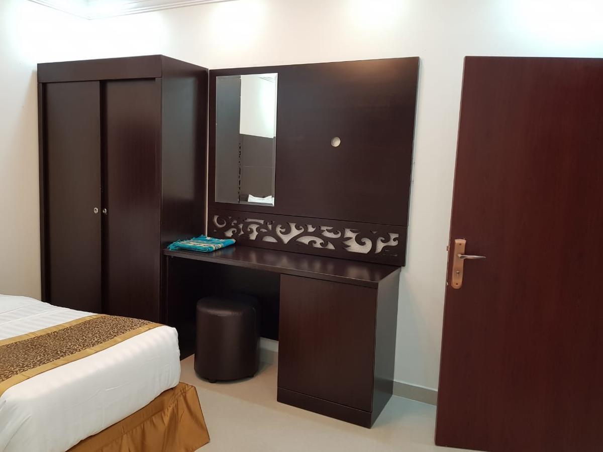الحماد للشقق الفندقية - فرع سلطان بن سلمان Jeddah Exterior photo
